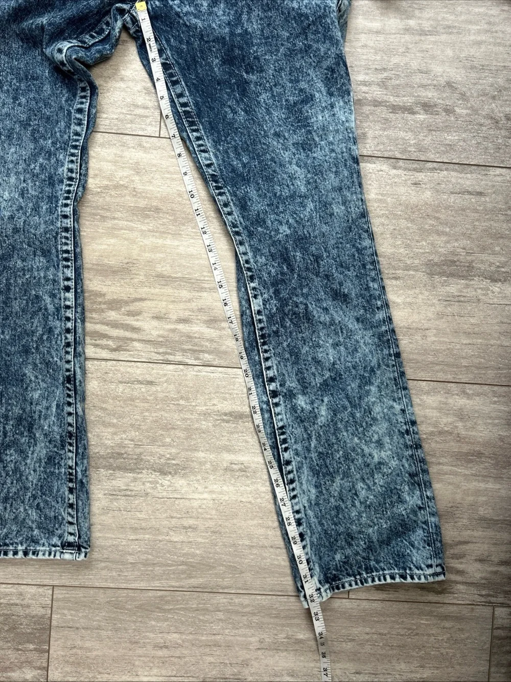 True Religion World Tour Acid Wash Men’s 32X32 Ricky Flap Straight Jeans NWT
